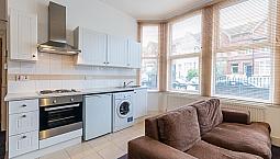 Charming Studio Flat In Streatham. Furnished/Part-Furnished. 