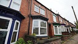 3 Bedroom Modern House To Rent 