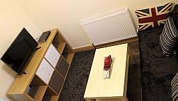 Luxury One Bedroom Studio Flat , 30 Seconds From Edgware Road Tube Station All Bill Included