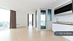 2 Bedroom Flat In Newgate Tower, Croydon, Cr0 (2 Bed) (#1161397)