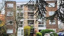 Stunning 2 Bedroom Flat In The Heart Of Beckenham