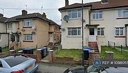 2 Bedroom Flat In Fawood Avenue, London , Nw10 (2 Bed) (#1098055)