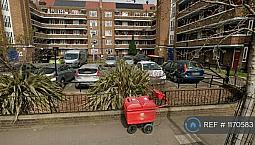 3 Bedroom Flat In Linslade House, London, E2 (3 Bed) (#1170583)