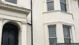 2 Bedroom Flat In Burrage Road, London, Se18 (2 Bed) (#1220527)