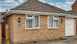 3 Bedroom House In Robert Way, Wivenhoe, Co7