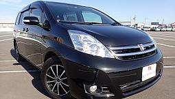 Toyota Isis 7 Seater Automatic 2010