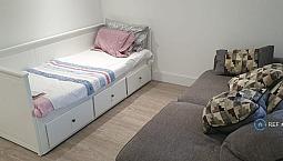 1 Bedroom In Peckham Rye, Peckham Rye, Se15 (#1135985)