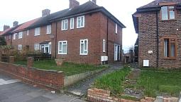Ground Floor One Bed Apartment With Own Garden In Catford Near Beckenham Hill Station