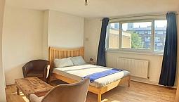 Large Studio Flat Available In Docklands E14 - Universal Credit Welcome