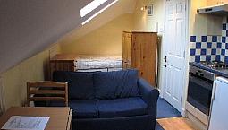 Studio To Rent Stile Hall Gardens, Chiswick, London W4 3Bu