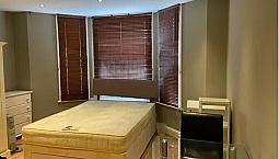 En-Suite Room To Rent Charleville Road, West Kensington W14 9Jh
