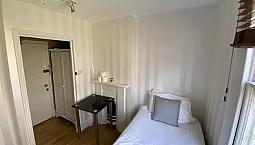 Bedsit To Rent Holland Road, Kensington Olympia/Shepherds Bush W14 8Be