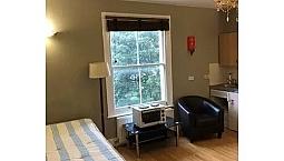 Semi-Studio To Rent Hammersmith Grove, London W6 7Hb