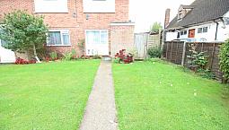 2 Bedroom Flat In Sutton Road, Hounslow, Tw5(Ref: 801)