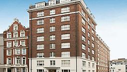 2 Bedroom Flat In 39 Hill Street, Mayfair , W1J