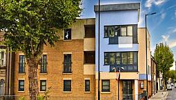 Modern Ground Floor 2 Bed, 1 Bath Apartment - Plaistow, E13