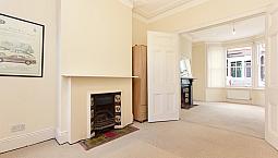 A Beautifully Presented Four Bedroom Freehold Terraced House. Virtual Viewings Available. 
