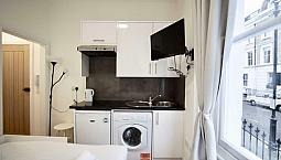 Studio Flat In Ifield Road, Chelsea Sw10