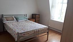 Split Level 0Ne Bedroom Flat To Let In Wood Green Area £1300 Pcm Inc Bills