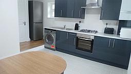  ***Short Let*** Beautiful Modern 2 Double Bedroom Flat (1 En-Suite) On Roman Road E3
