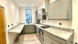 A* Fully Refurbished 3 Bedroom Terrace Yeadon Ls19
