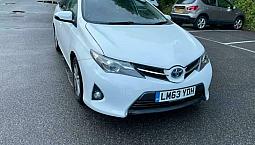 2013 Toyota Auris 1.8 Vvti Hybrid Icon 5Dr Cvt Auto Estate Petrol/Electric Hybri