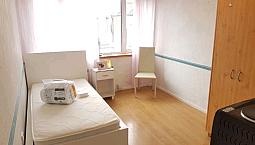 :: A Bright Room On Kilburn High Road, Bills Included 