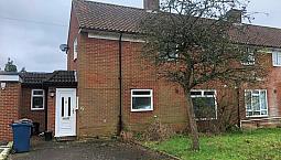 4 Bedroom House In Tintagel Drive, Stanmore, Ha7