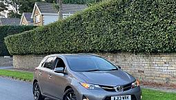 Toyota Auris 1.4 D-4D Excel + Full Toyota S/Hstry + £20 Tax + Mega Spec + Clean
