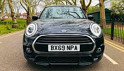 Mini Cooper 2019 Hatch Steptronic Automatic Low Miles Parking Sensors Navigation
