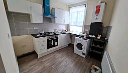 1 Bedroom Flat Newly  Refurbished 