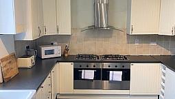 Hmo 7 Bedroom Lounge Kitchen 3 Bathroom Student Flat In Westend