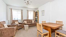 3Bc - Spacious Quiet Two Bed Flat (1St Floor) With Parking In Hendon, Nw4