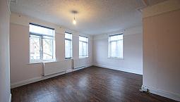 Three Bedroom Un-Furnished Flat Available For 6 Month Rental