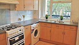 3 Bedroom Flat Near Bow Road E3 - Universal Credit Welcome