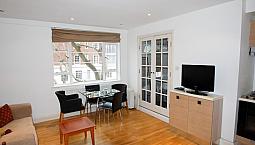 One Bedroom Apartment In Chelsea Sw3 Art-Deco Block