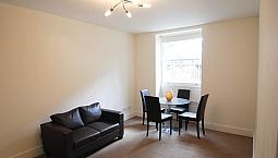 One Bedroom Lower Ground Flat In A Period Mansion In Nw8