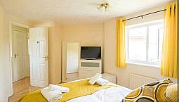 3 Bedroom Full Furnished House All Bills Included Short Term Or Long Term Rental