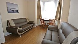 Good Sized Two Bedroom Flat To Rent With Communal Garden In Harrow