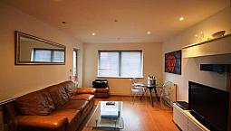 * Spacious Three Bedroom Mid Terrace Ground Floor With Secure Parking. Newport Avenue, East India