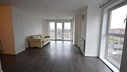 Great Investment Apartment **3 Bed Which Can Be Turned In To A 4 Bed Apartment.
