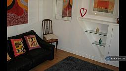 1 Bedroom Flat In Southerton Road, London , W6 (1 Bed) (#1181229)