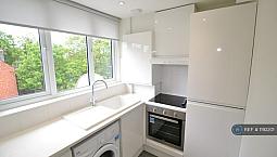 1 Bedroom Flat In Chichele Road, London, Nw2 (1 Bed) (#1192201)