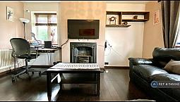 2 Bedroom Flat In Althorne Gardens, London, E18 (2 Bed) (#1145042)