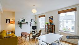 2 Bedroom Flat In Digby Crescent, London, N4 (2 Bed) (#1196184)