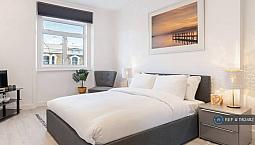 1 Bedroom Flat In Ladbroke Grove, London, W10 (1 Bed) (#1162482)