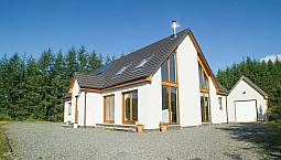 4 Bedroom House In Dalchreichart, Glenmoriston, Iv63