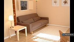 1 Bedroom Flat In Poolmans Street, London, Se16 (1 Bed) (#1196716)