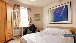 1 Bedroom In Leytonstone, London, E11 (#366531)