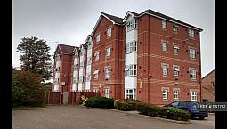 2 Bedroom Flat In Berberis Court, Ilford, Ig1 (2 Bed) (#1187762)